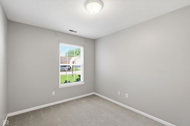 546 E Pine Ridge Drive, Westfield, IN 46074