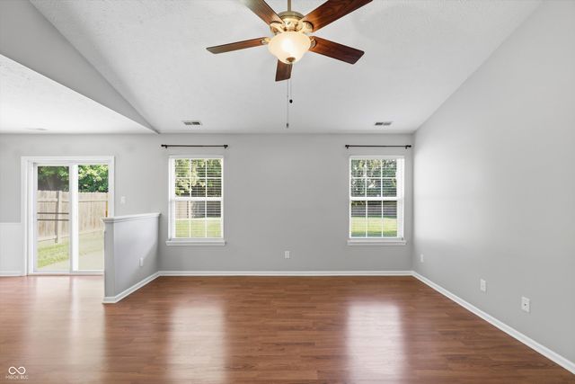 546 E Pine Ridge Drive, Westfield, IN 46074