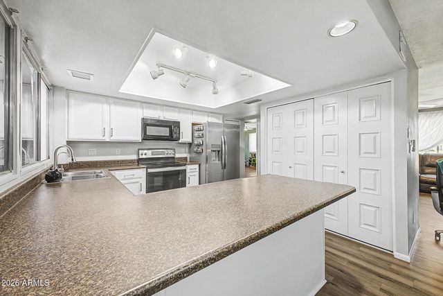 1620 E DONNER Drive, Tempe, AZ 85282