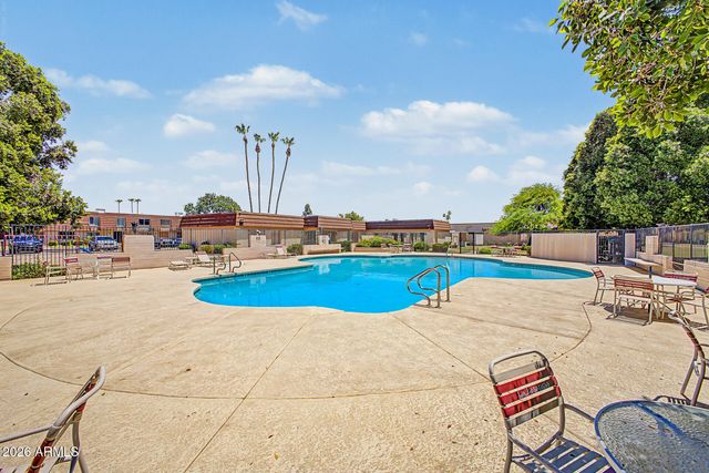 1620 E DONNER Drive, Tempe, AZ 85282