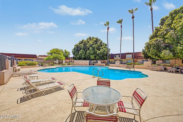 1620 E DONNER Drive, Tempe, AZ 85282