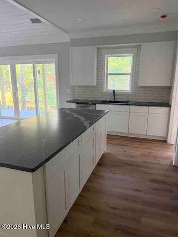 803 Blue Gill Court SE, Bolivia, NC 28422