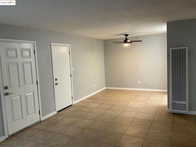 108 E Trident Drive, Pittsburg, CA 94565