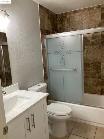 108 E Trident Drive, Pittsburg, CA 94565