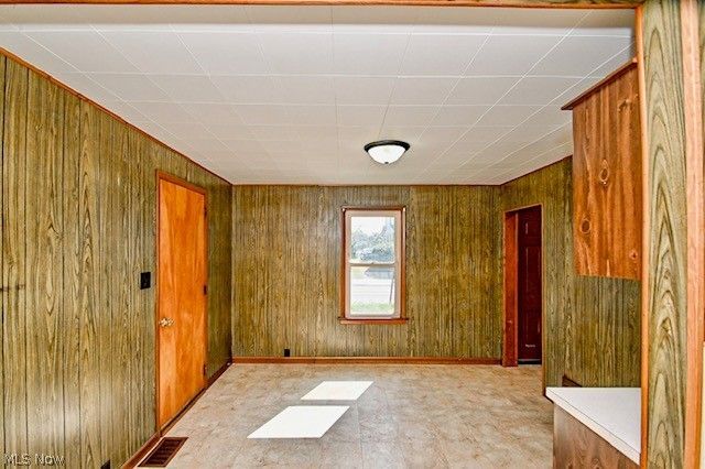 126 Lake Avenue NE, Massillon, OH 44646