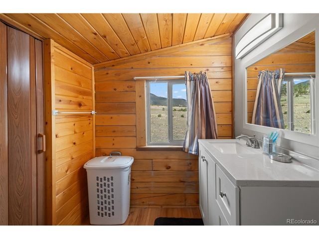 7256 Jefferson Rd, Hartsel, CO 80449