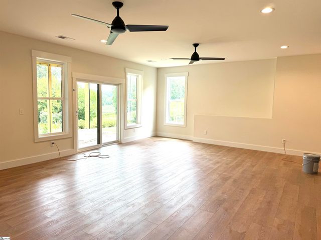 110 Wedge Way, Travelers Rest, SC 29690