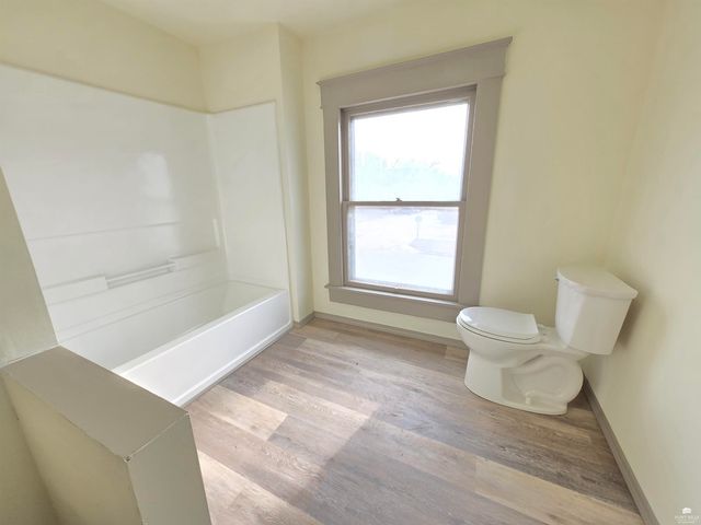 115 NE 7th Street, Abilene, KS 67410