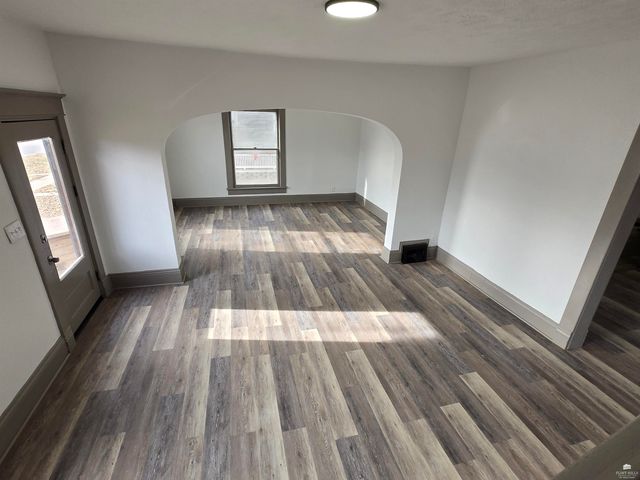 115 NE 7th Street, Abilene, KS 67410