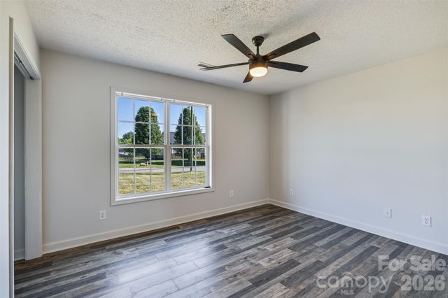 1575 Windy Holly Lane, Newton, NC 28658