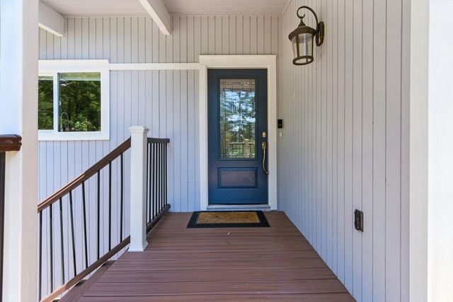 18 Conrad Ct, Oakland, CA 94611