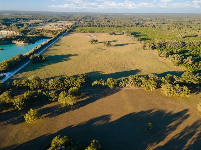 001 NW 202ND STREET, Newberry, FL 32669