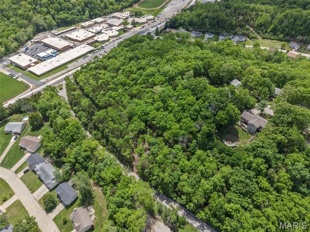 4204 Oakcrest Drive, House Springs, MO 63051