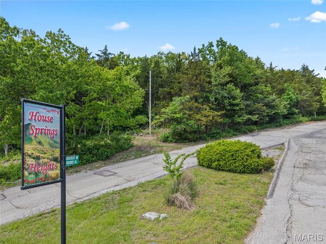 4204 Oakcrest Drive, House Springs, MO 63051