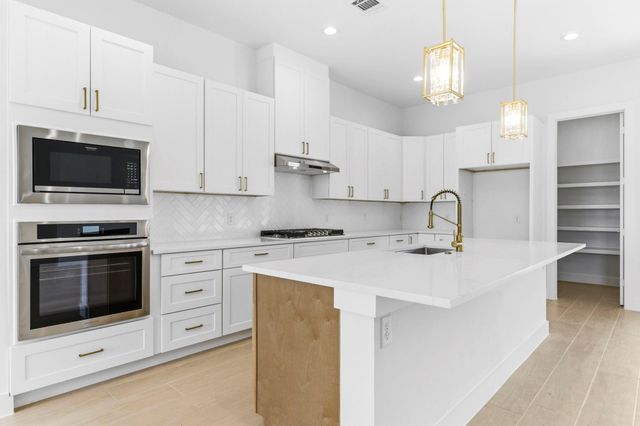 3072 Road 66124, Dayton, TX 77535