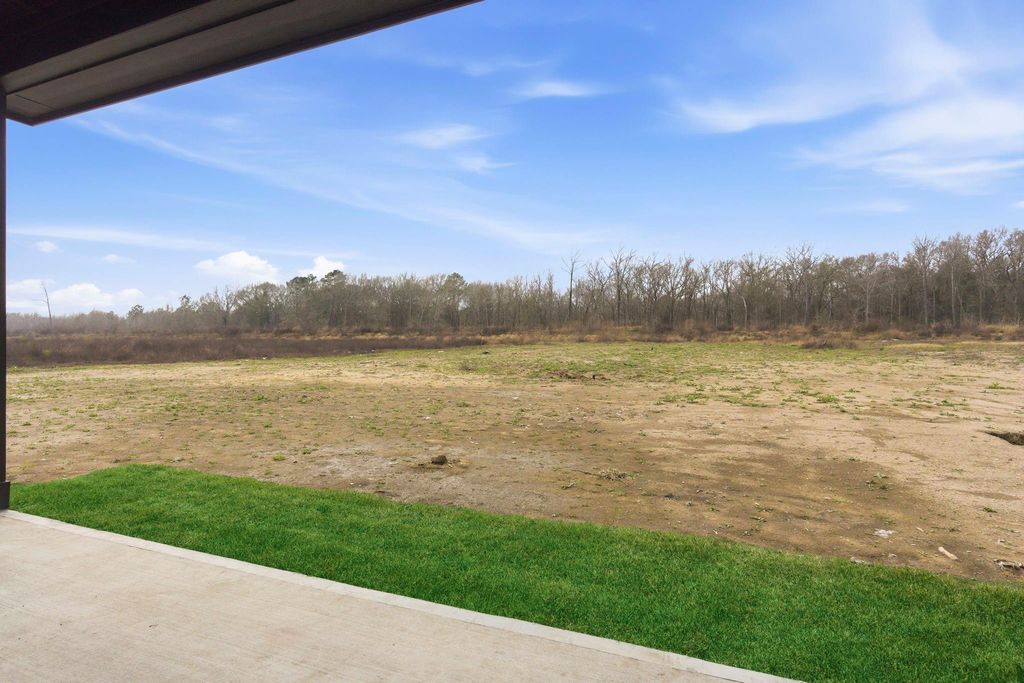Image 41 of property listing at 3072 Road 66124, Dayton, TX 77535