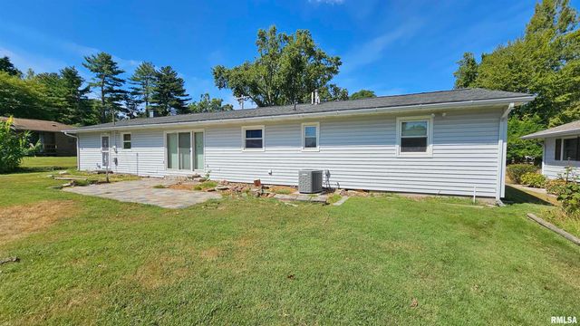 1216 S 17TH Street, Herrin, IL 62948