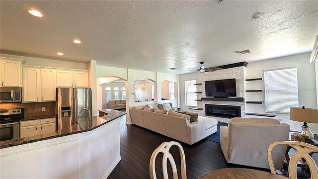 4023 HUNTINGDALE COURT, Wesley Chapel, FL 33543
