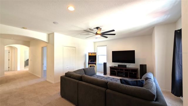 4023 HUNTINGDALE COURT, Wesley Chapel, FL 33543