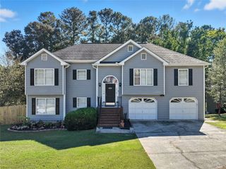 1045 Crystal Water SE Drive, Lawrenceville, GA 30045