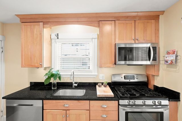 391 Lynnfield Street, Lynn, MA 01904