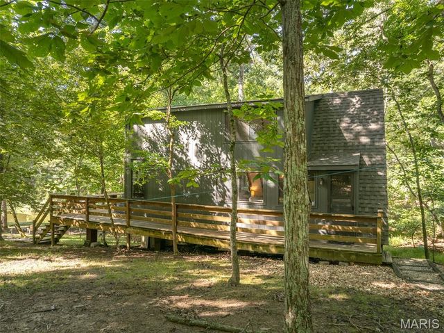 446 Foxfire Cove Drive, Innsbrook, MO 63390