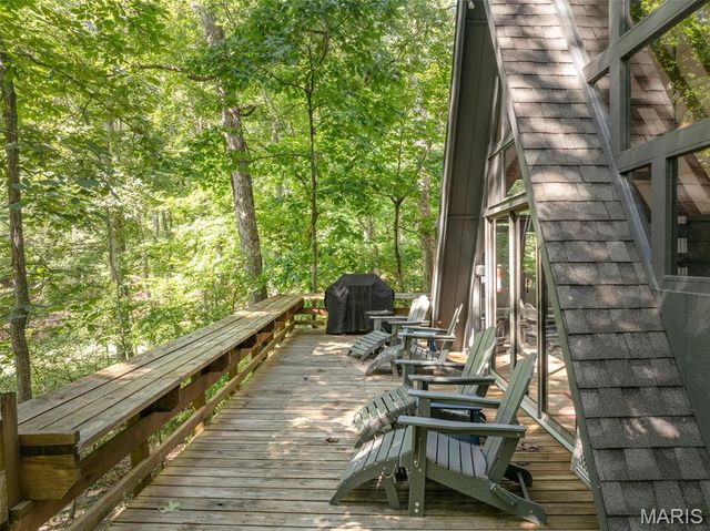 446 Foxfire Cove Drive, Innsbrook, MO 63390