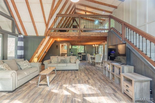 446 Foxfire Cove Drive, Innsbrook, MO 63390