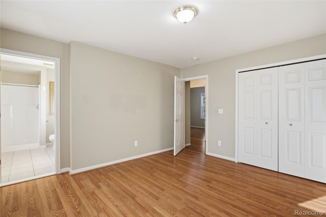 4118 Devon Road, Royal Oak, MI 48073