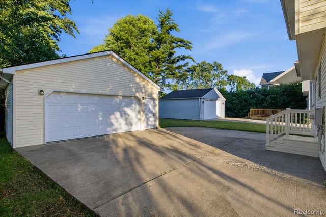 4118 Devon Road, Royal Oak, MI 48073