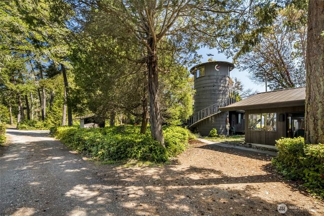 512 Broken Point Road, Shaw Island, WA 98286