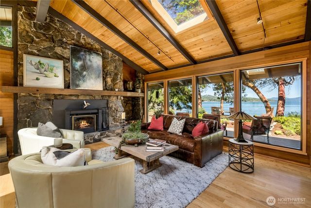 512 Broken Point Road, Shaw Island, WA 98286