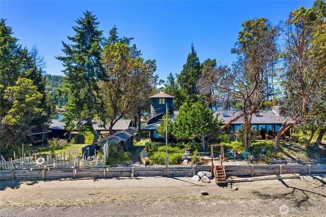512 Broken Point Road, Shaw Island, WA 98286