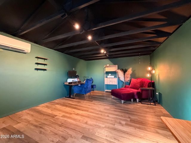 4620 W DAHLIA Drive, Glendale, AZ 85304