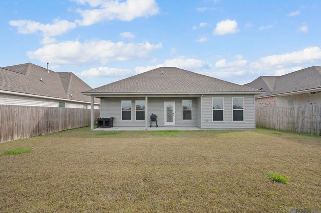 59810 Clifts Cove Dr, Plaquemine, LA 70764