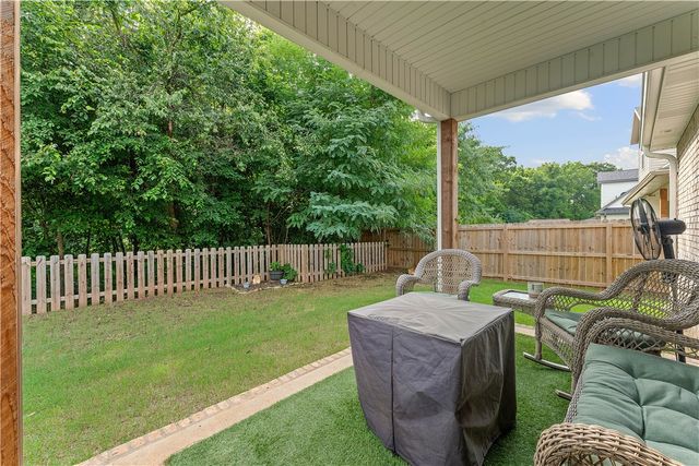 4407 Bison Street, Bentonville, AR 72713