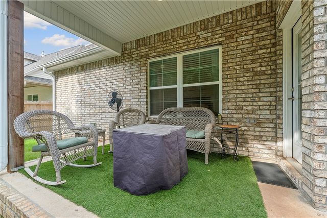 4407 Bison Street, Bentonville, AR 72713