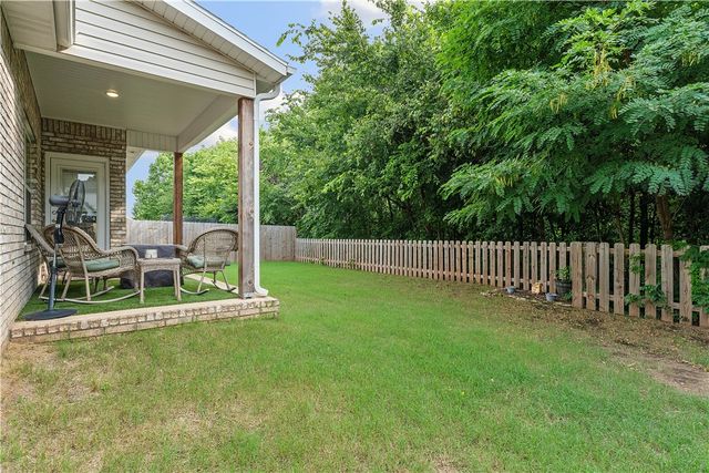 4407 Bison Street, Bentonville, AR 72713