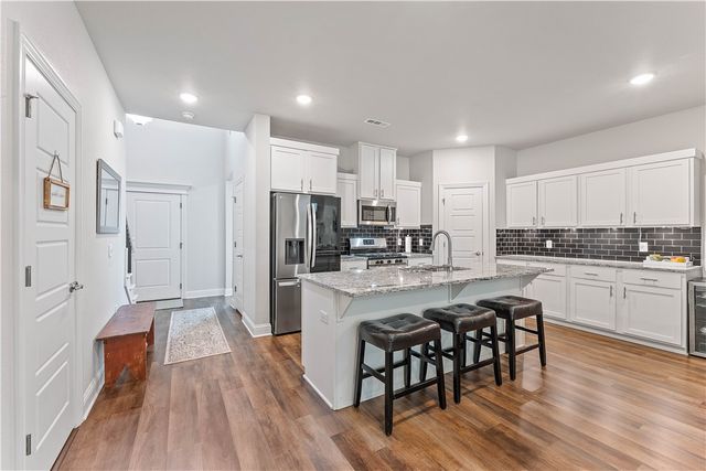 4407 Bison Street, Bentonville, AR 72713