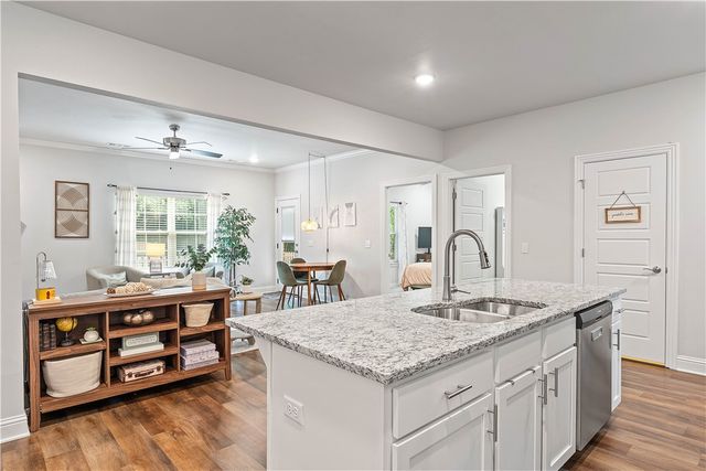 4407 Bison Street, Bentonville, AR 72713