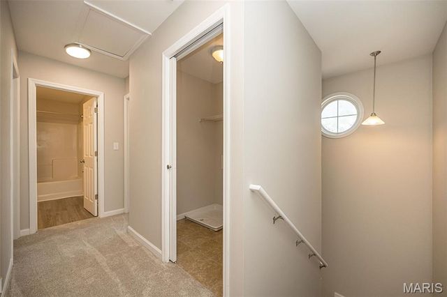 1319 N 4th Street, St Charles, MO 63301