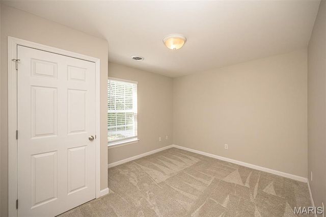 1319 N 4th Street, St Charles, MO 63301