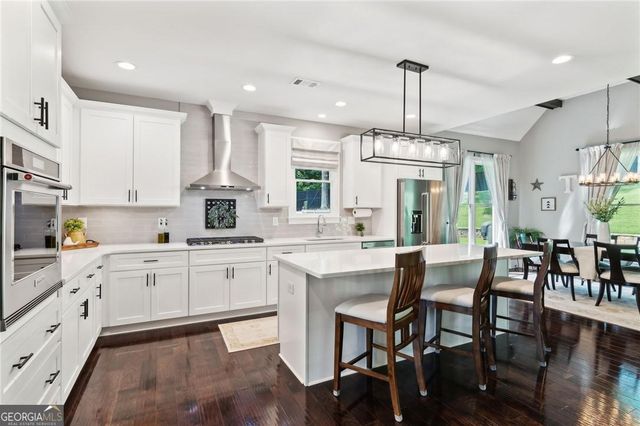 6011 Tradewinds Cove, Gainesville, GA 30506