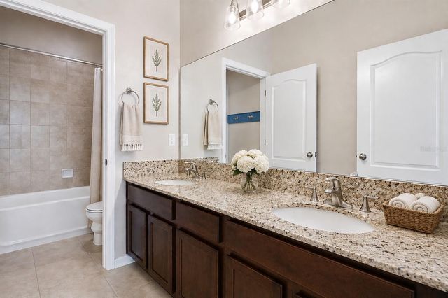 12549 HAMMOCK POINTE CIRCLE, Clermont, FL 34711