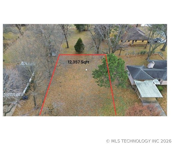 2706 E 49th Street, Tulsa, OK 74105