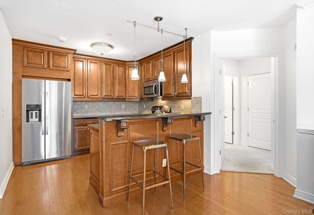 101 Sheldrake Place 12, Mamaroneck, NY 10543