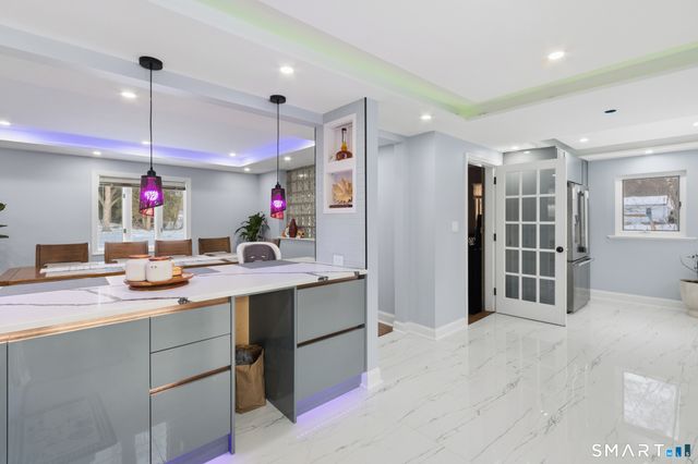 589 Racebrook Road, Orange, CT 06477