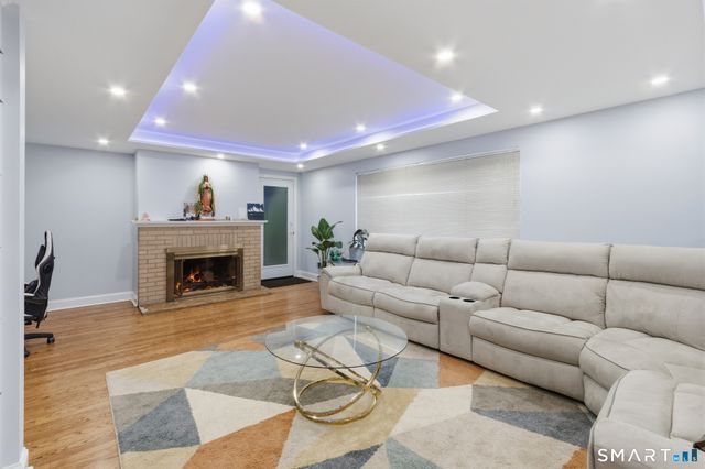 589 Racebrook Road, Orange, CT 06477