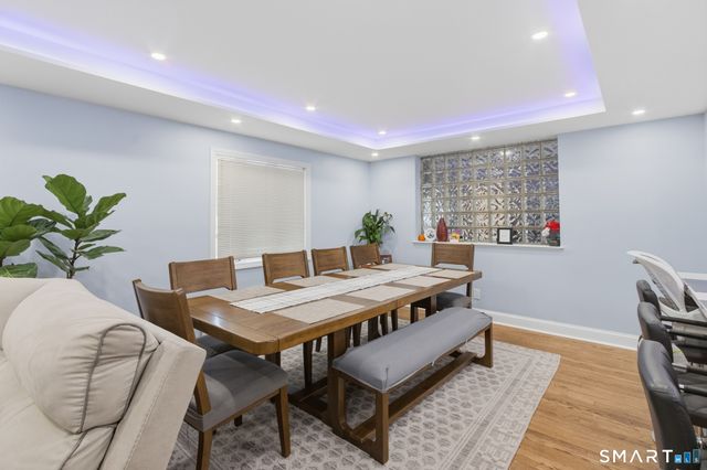 589 Racebrook Road, Orange, CT 06477