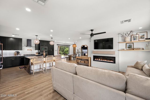 3135 N 81ST Street, Scottsdale, AZ 85251